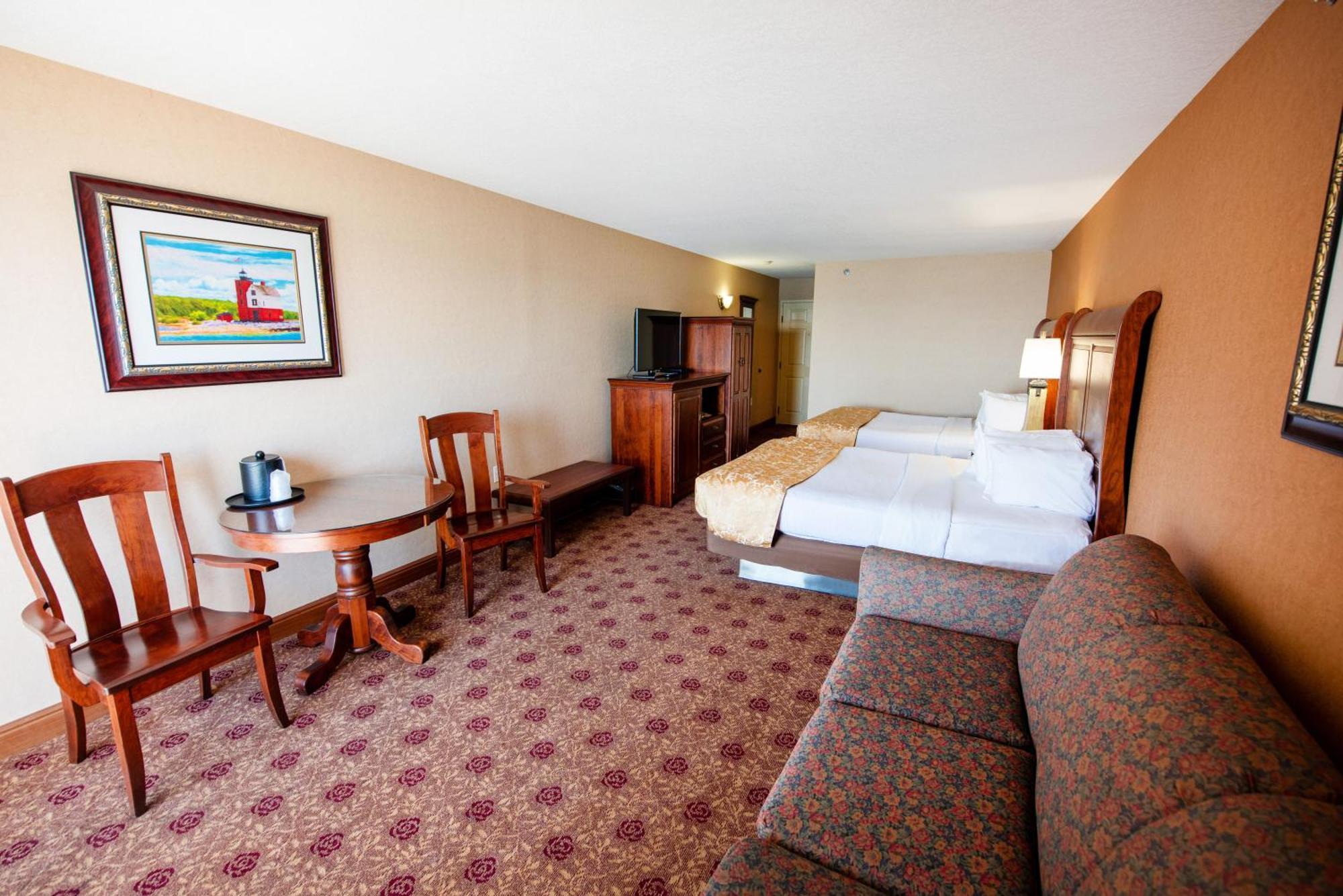 Hamilton Inn Select Beachfront Mackinaw City Exteriör bild