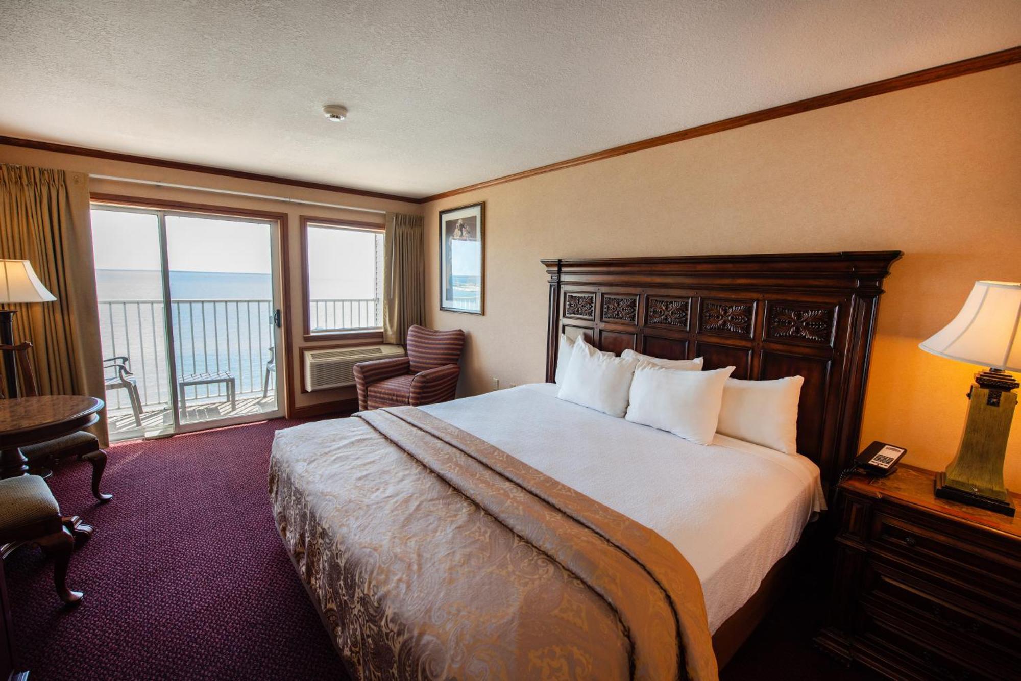 Hamilton Inn Select Beachfront Mackinaw City Exteriör bild