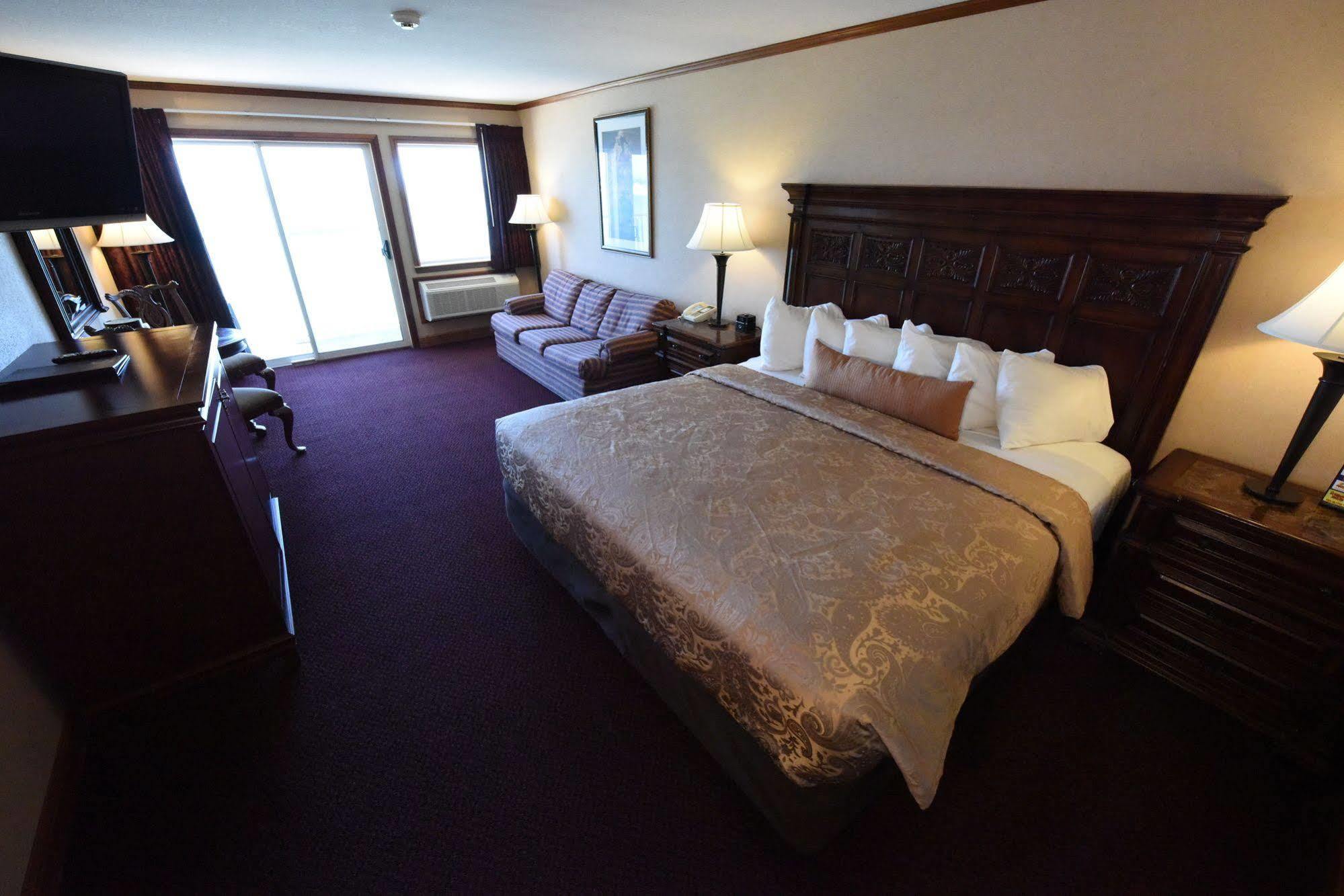 Hamilton Inn Select Beachfront Mackinaw City Exteriör bild